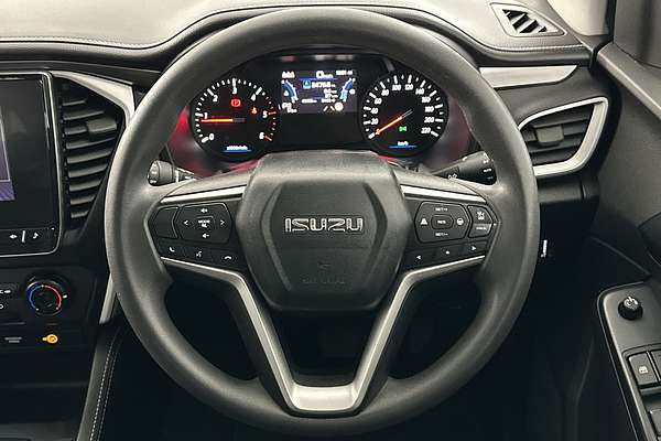 2022 Isuzu MU-X LS-M