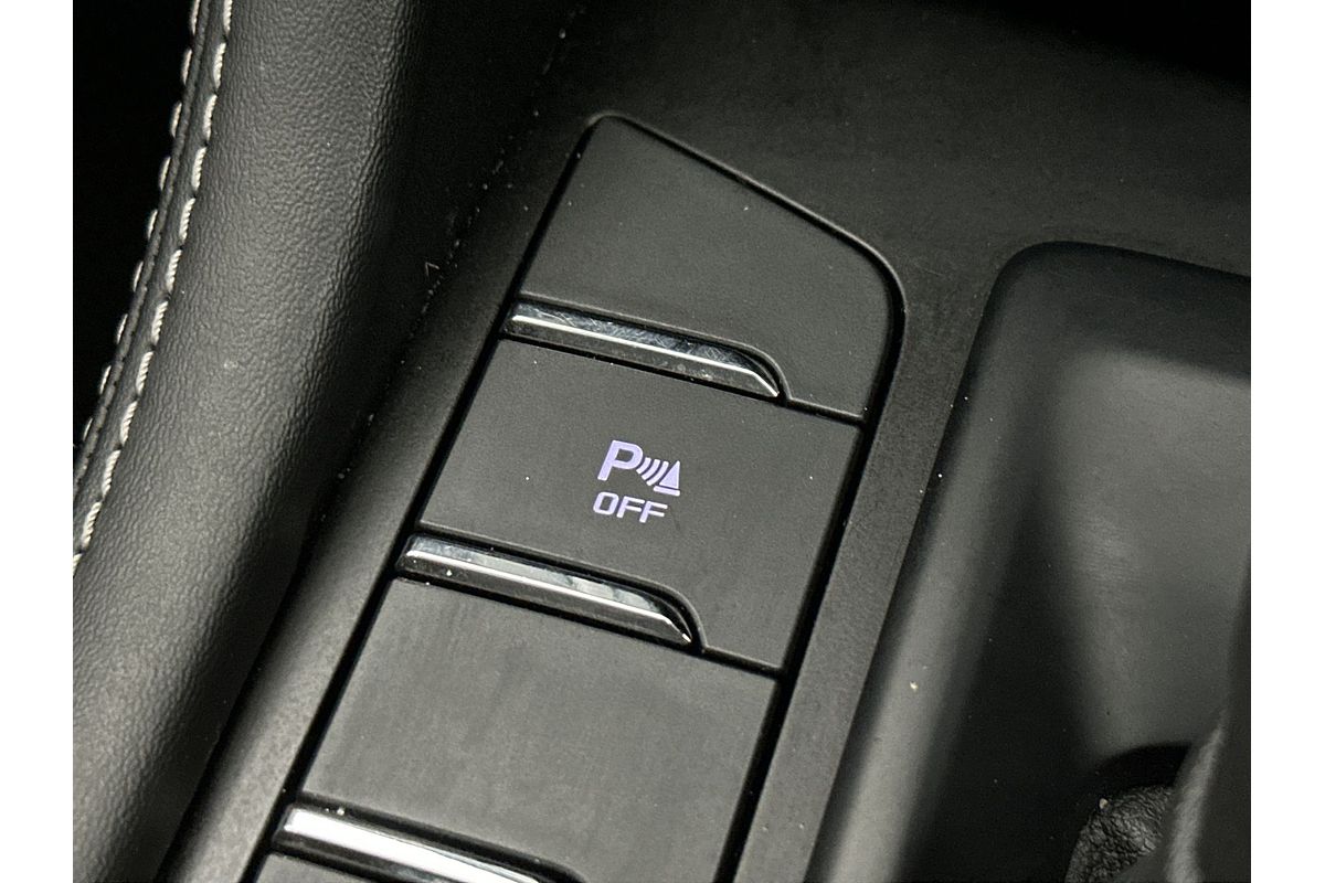 2022 Isuzu MU-X LS-M