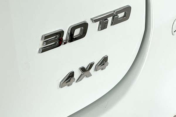 2022 Isuzu MU-X LS-M