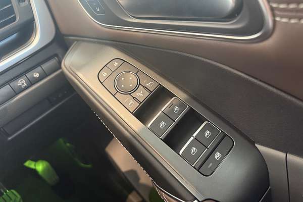 2025 Nissan QASHQAI Ti J12