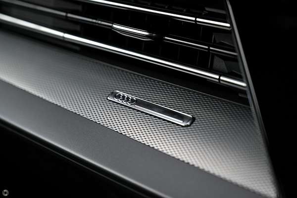 2025 Audi A3 35 TFSI S line GY