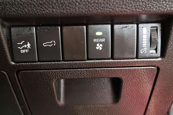 2024 Isuzu MU-X LS-U