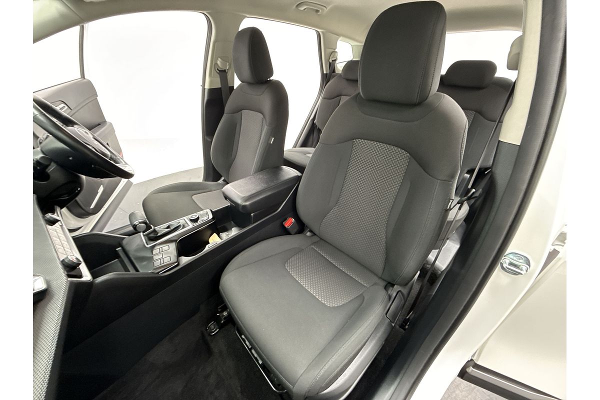 2023 Kia Sportage S NQ5