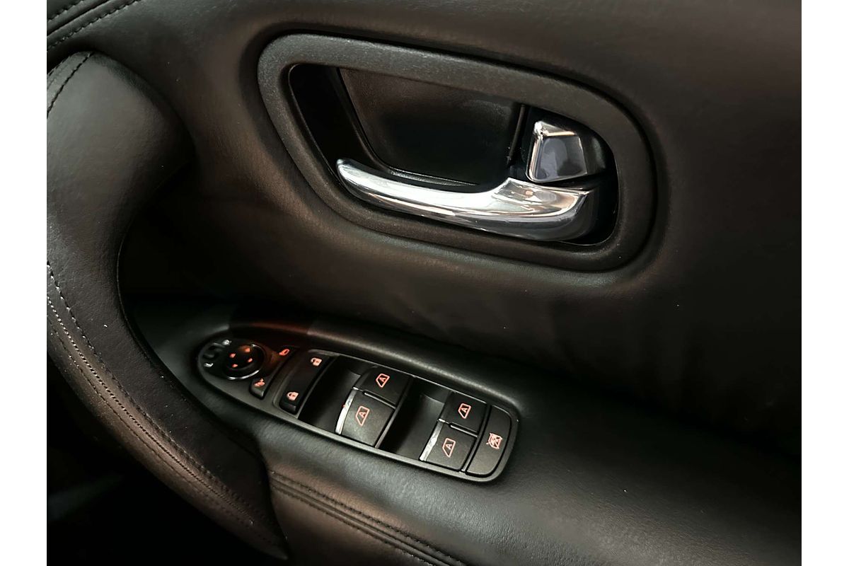 2023 Nissan Patrol Ti-L Y62
