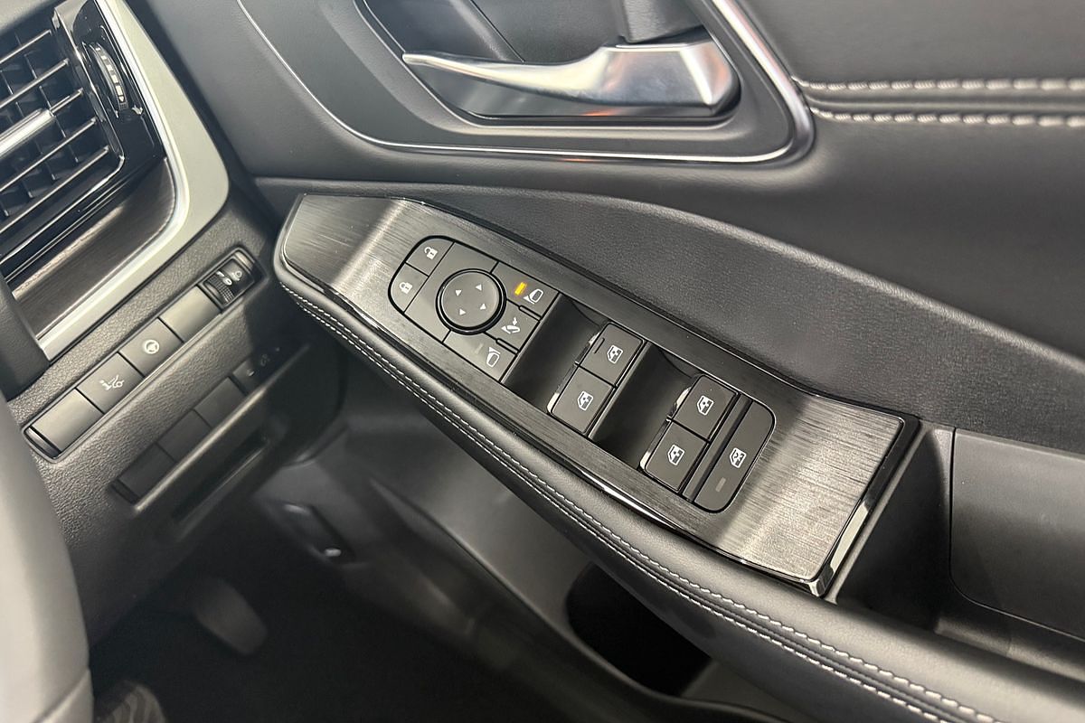 2025 Nissan X-TRAIL N-TREK T33