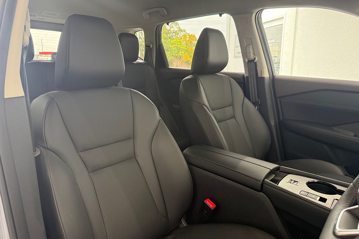 2025 Nissan X-TRAIL N-TREK T33