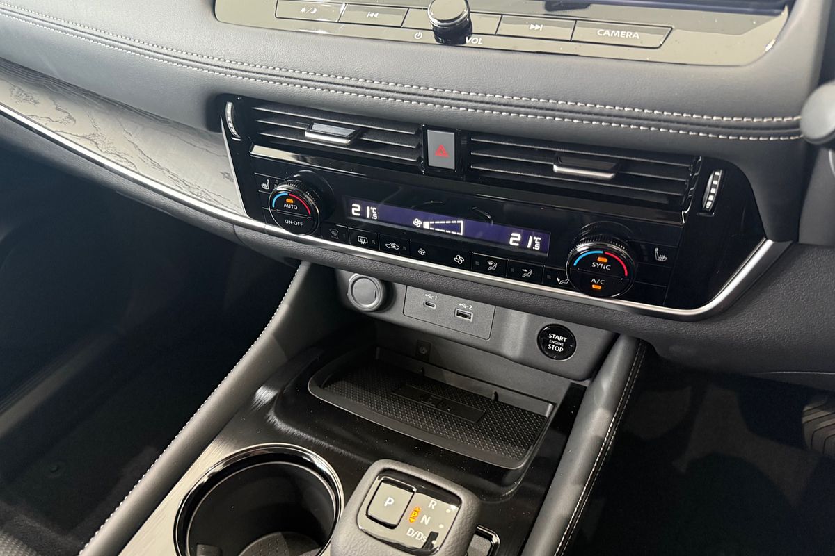 2025 Nissan X-TRAIL N-TREK T33