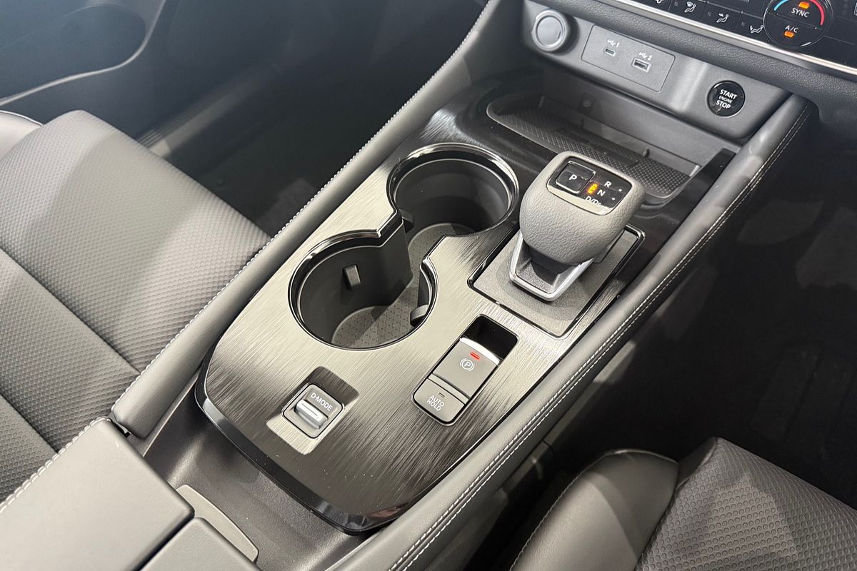 2025 Nissan X-TRAIL N-TREK T33