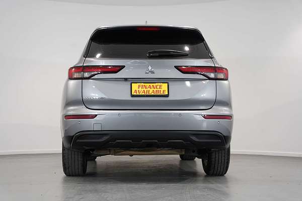 2023 Mitsubishi Outlander ES ZM