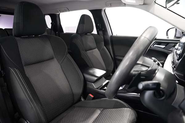 2023 Mitsubishi Outlander ES ZM