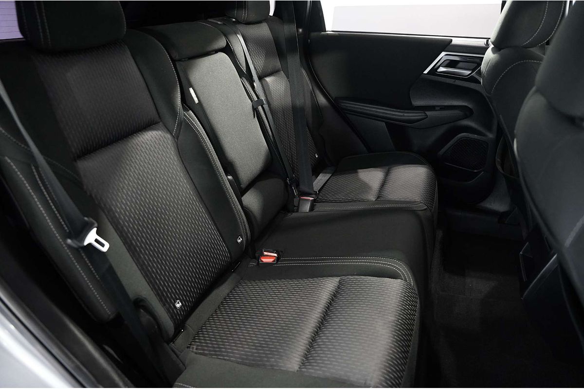 2023 Mitsubishi Outlander ES ZM