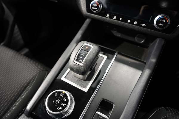 2023 Mitsubishi Outlander ES ZM