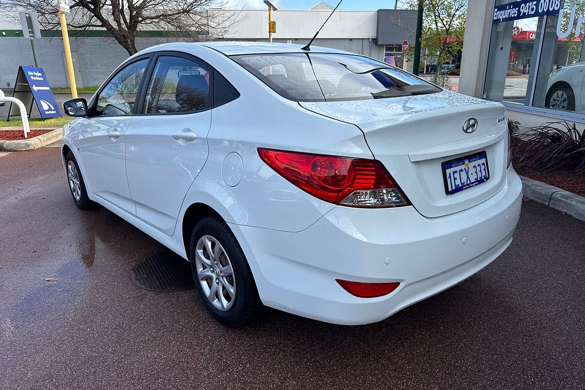 2013 Hyundai Accent Active RB