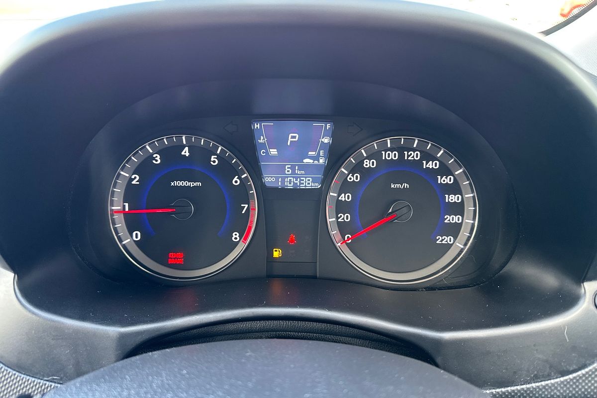 2013 Hyundai Accent Active RB