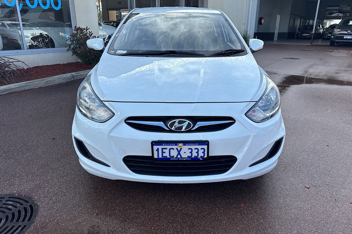 2013 Hyundai Accent Active RB