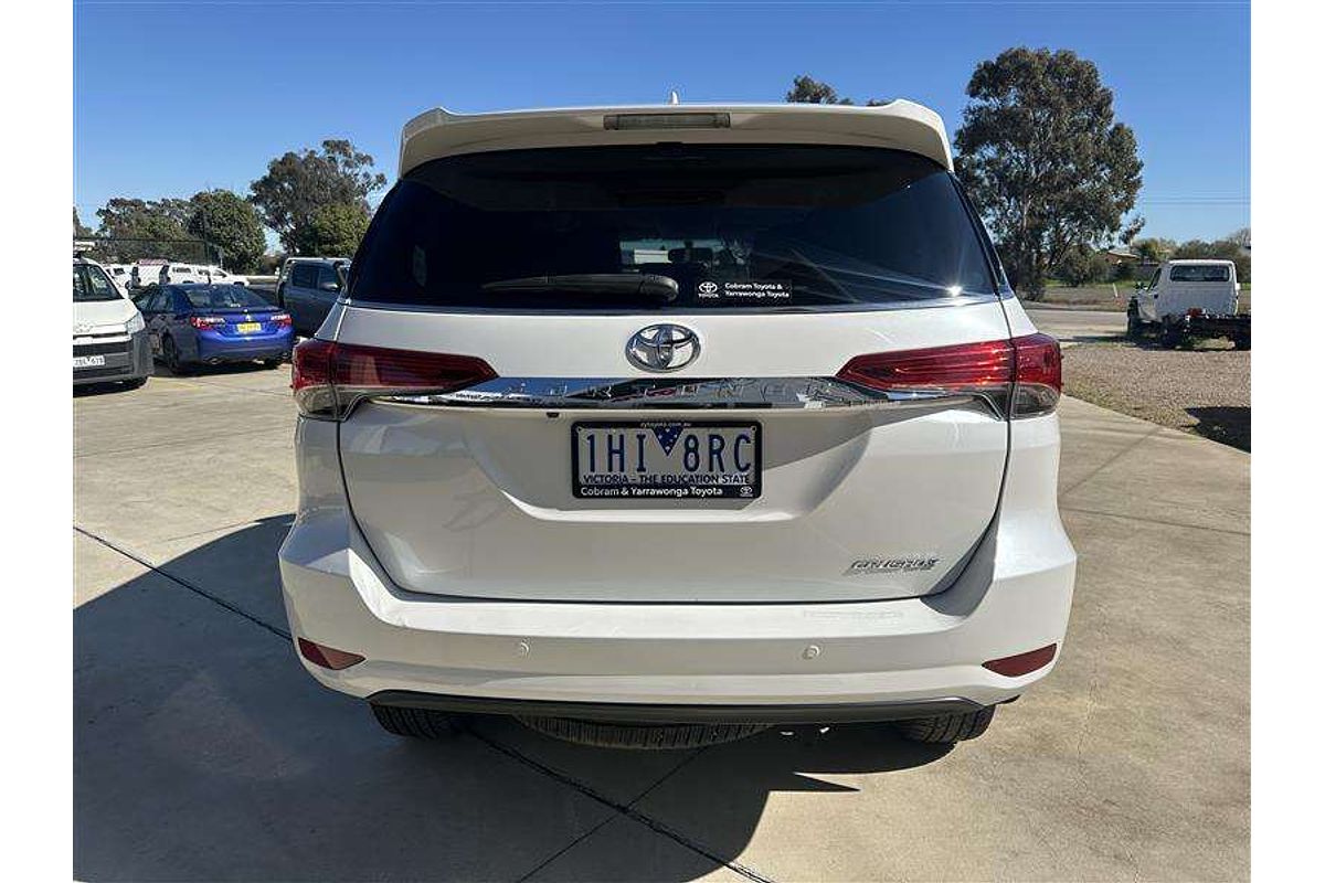 2015 Toyota Fortuner CRUSADE GUN156R