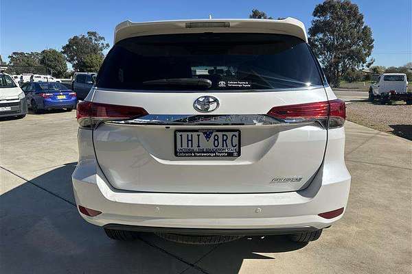 2015 Toyota Fortuner CRUSADE GUN156R