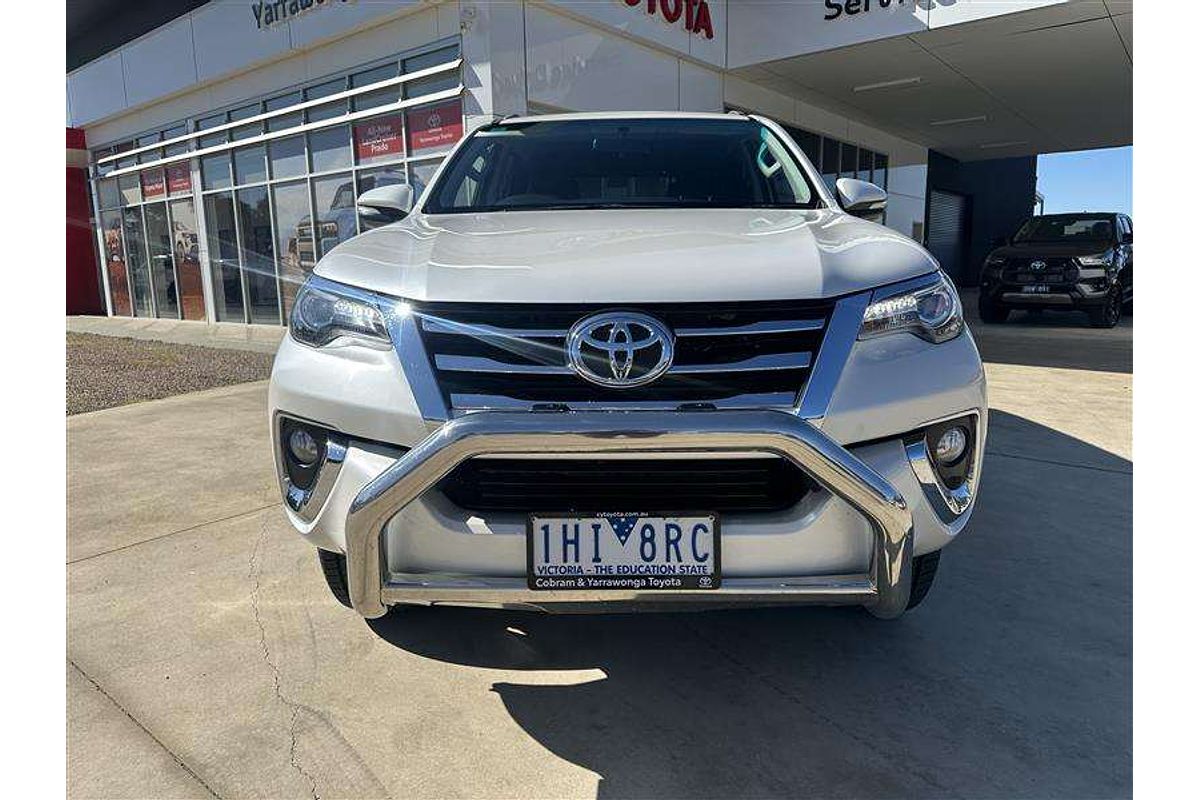 2015 Toyota Fortuner CRUSADE GUN156R