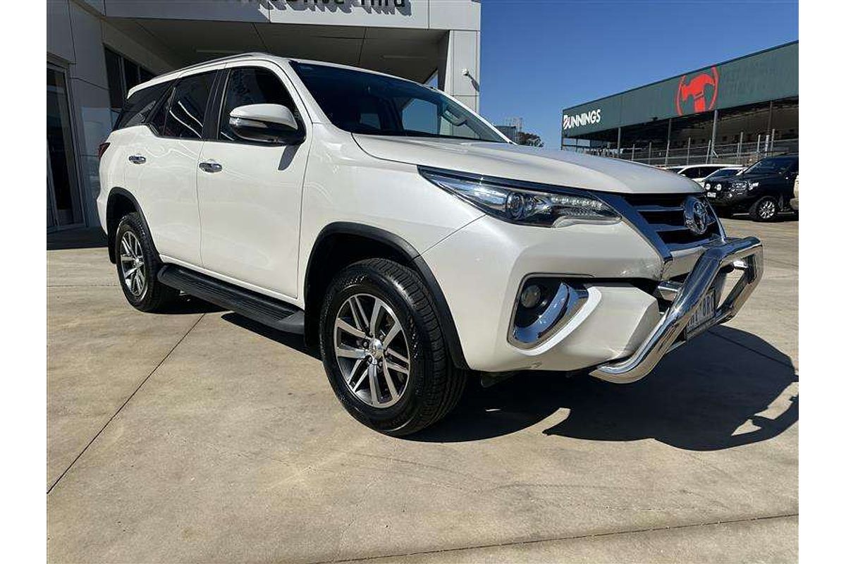 2015 Toyota Fortuner CRUSADE GUN156R
