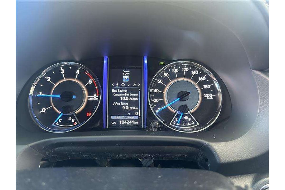 2015 Toyota Fortuner CRUSADE GUN156R