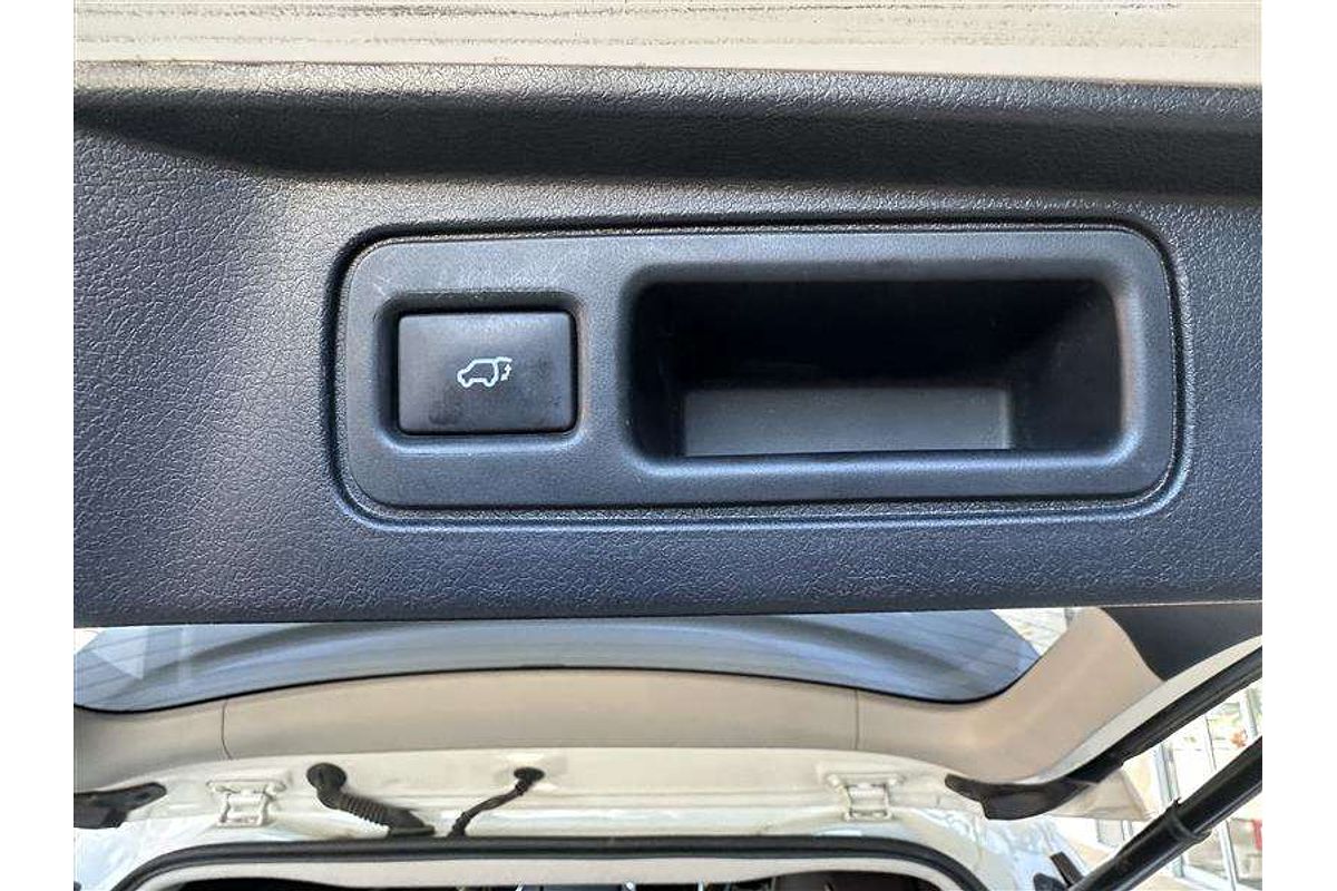 2015 Toyota Fortuner CRUSADE GUN156R