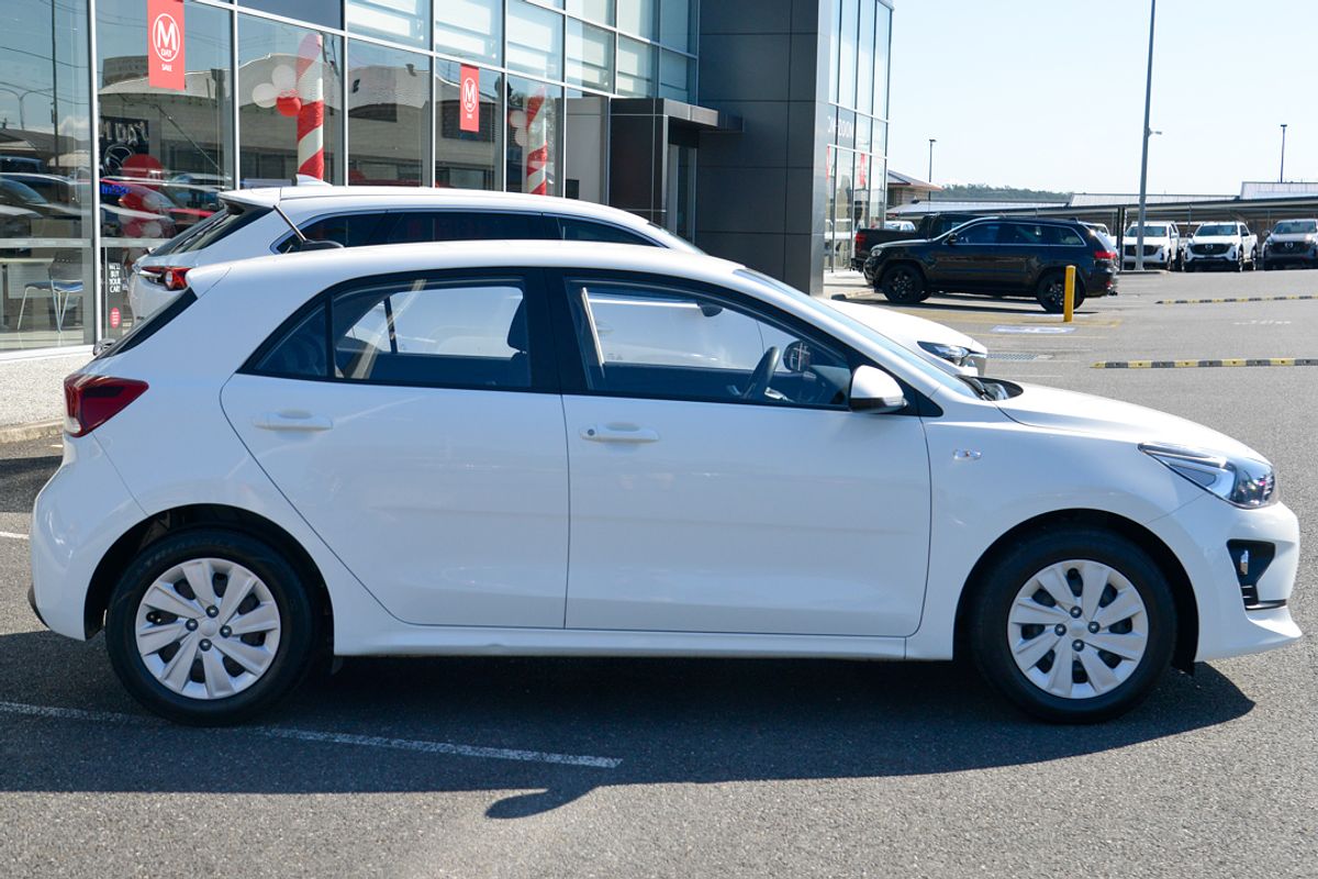 2022 Kia Rio S YB