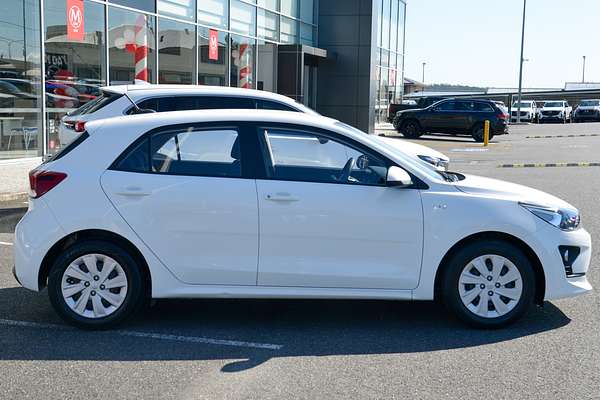 2022 Kia Rio S YB
