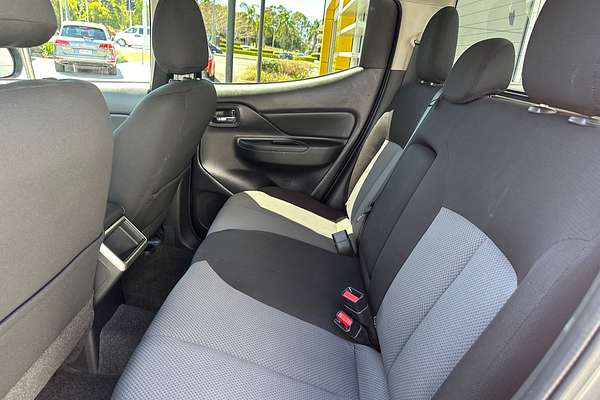 2020 Mitsubishi Triton GLX-R MR 4X4