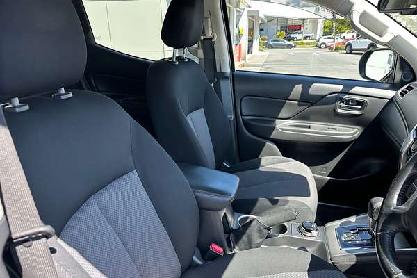2020 Mitsubishi Triton GLX-R MR 4X4