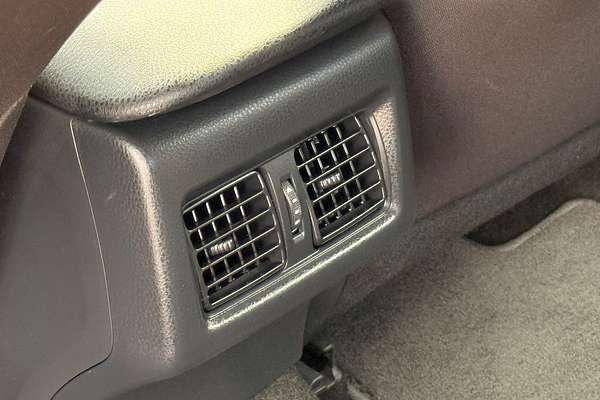 2023 Toyota Camry Ascent AXVH70R