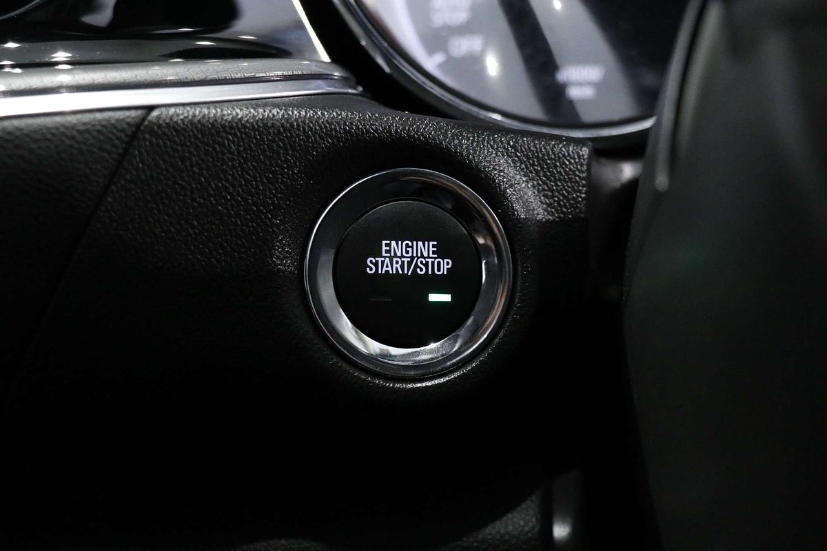 2020 Holden Commodore LT ZB