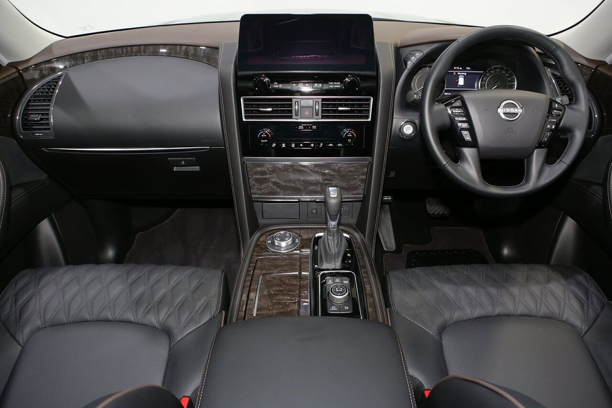 2025 Nissan Patrol Ti Y62