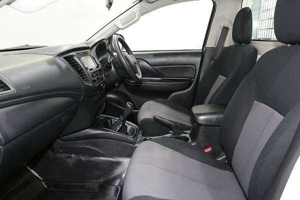 2021 Mitsubishi Triton GLX MR Rear Wheel Drive