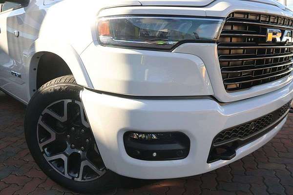 2025 RAM 1500 Laramie Sport Hurricane SO RamBox DT 4X4 SWB