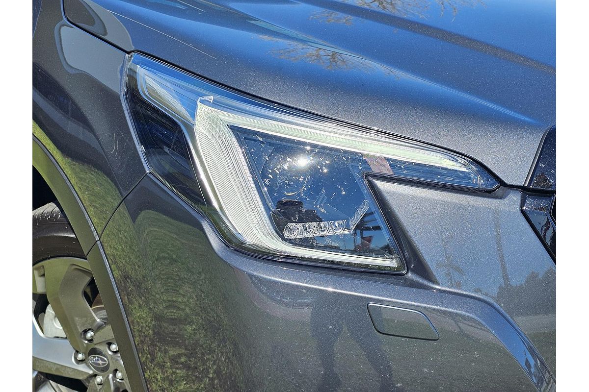2025 Subaru Forester STI Sport S5