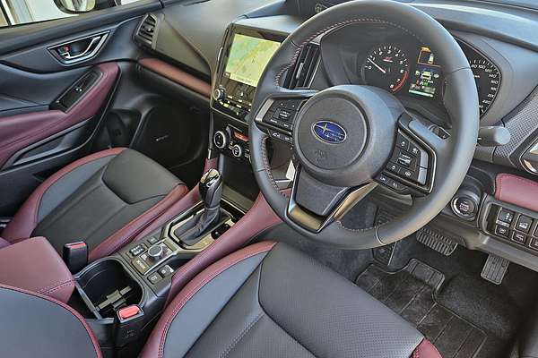 2025 Subaru Forester STI Sport S5