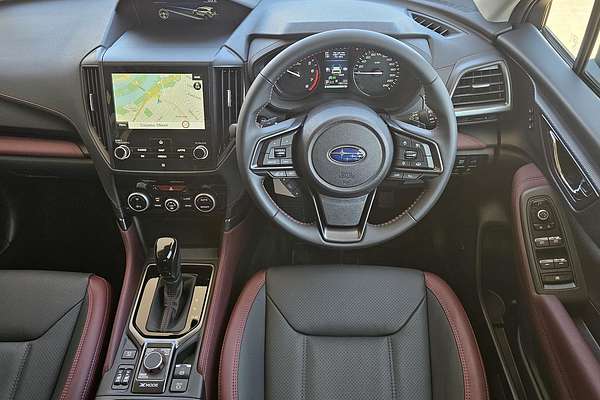 2025 Subaru Forester STI Sport S5