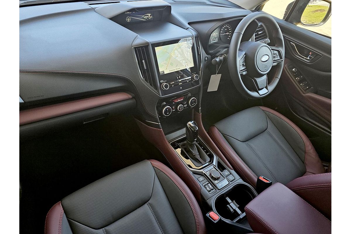 2025 Subaru Forester STI Sport S5