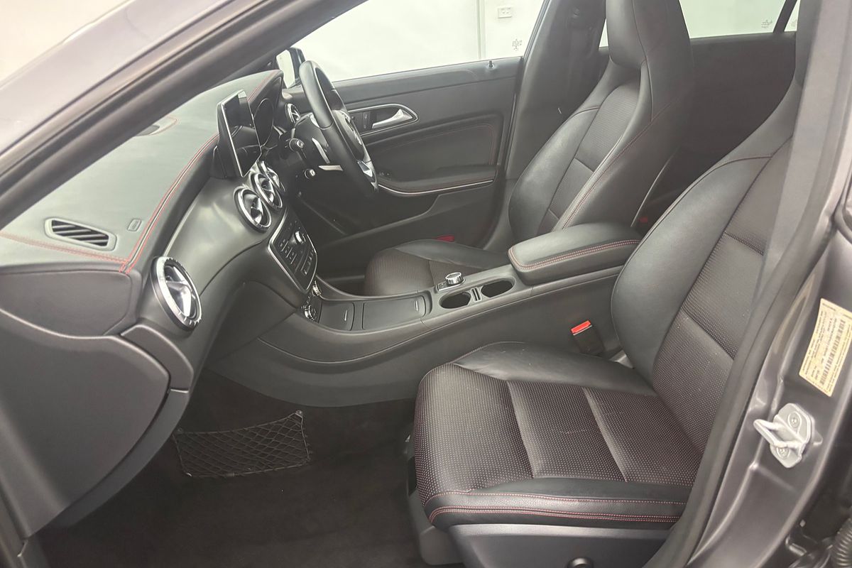 2015 Mercedes-Benz CLA-Class CLA200 X117