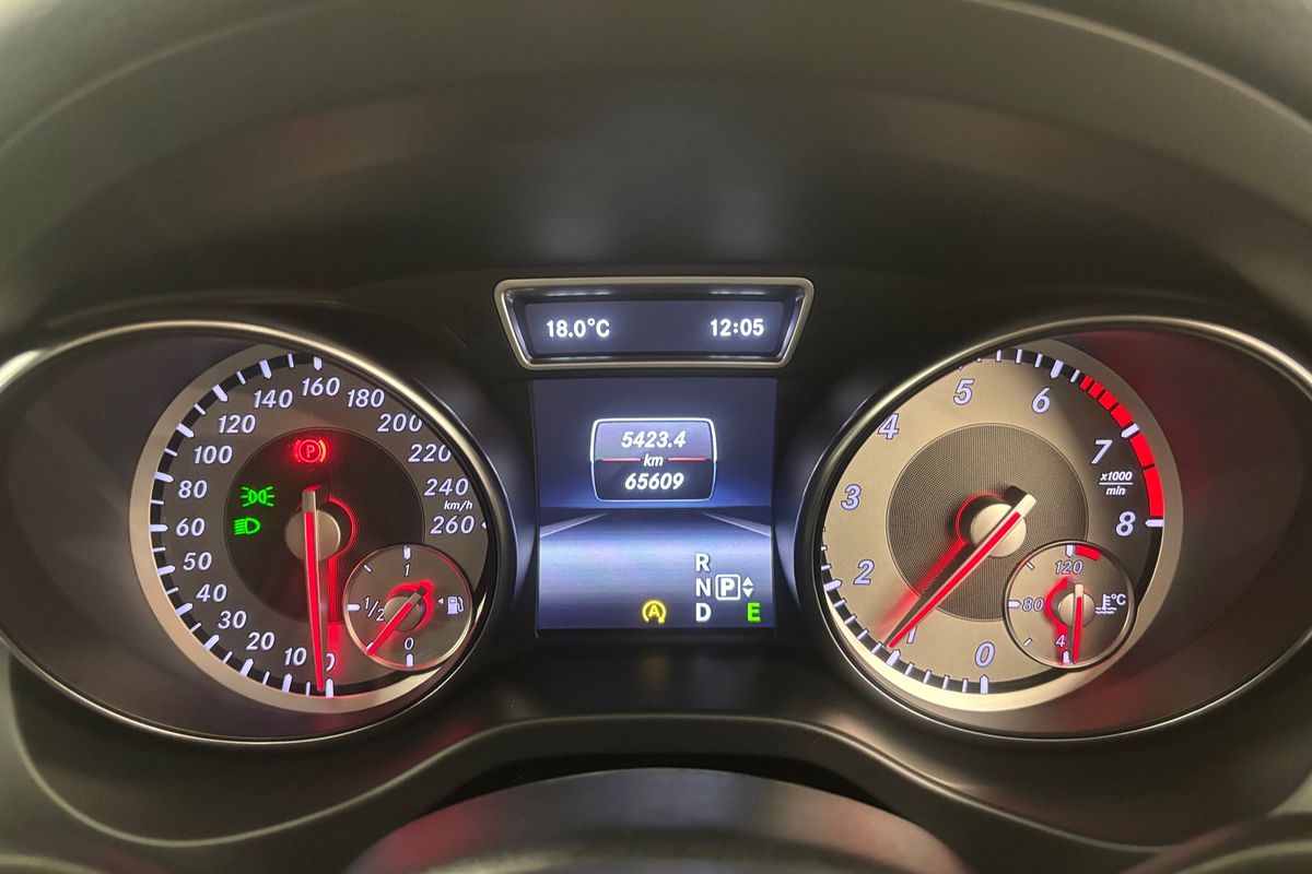 2015 Mercedes-Benz CLA-Class CLA200 X117