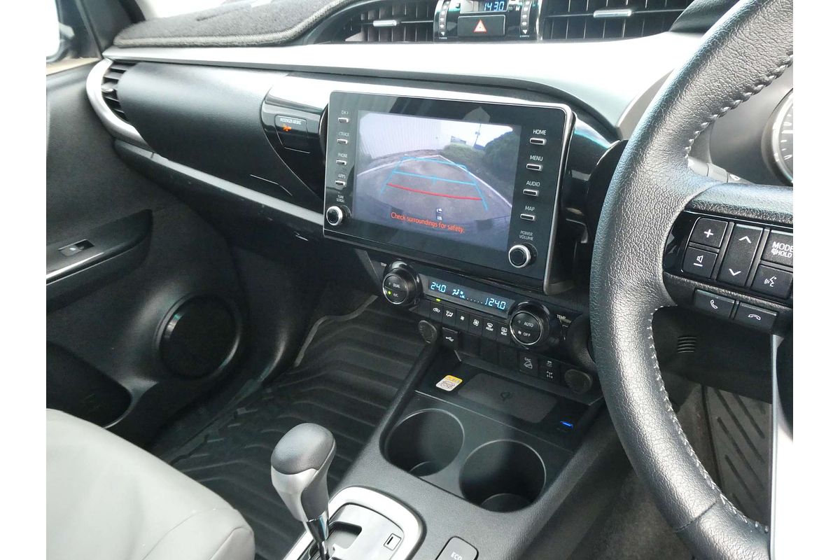 2024 Toyota Hilux SR5 GUN126R 4X4