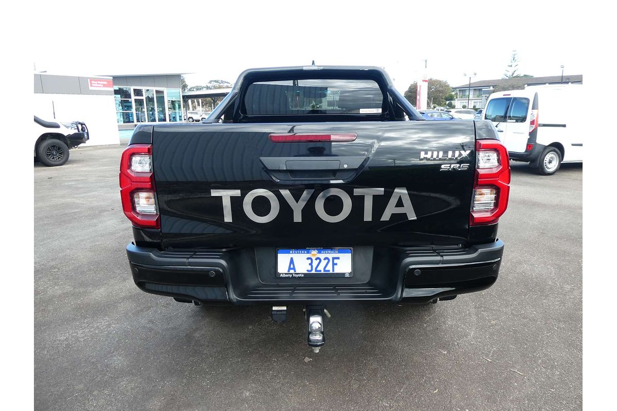 2024 Toyota Hilux SR5 GUN126R 4X4