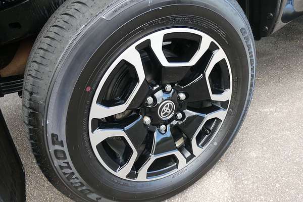 2024 Toyota Hilux SR5 GUN126R 4X4