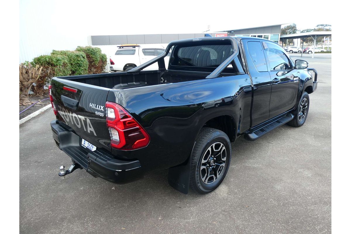 2024 Toyota Hilux SR5 GUN126R 4X4