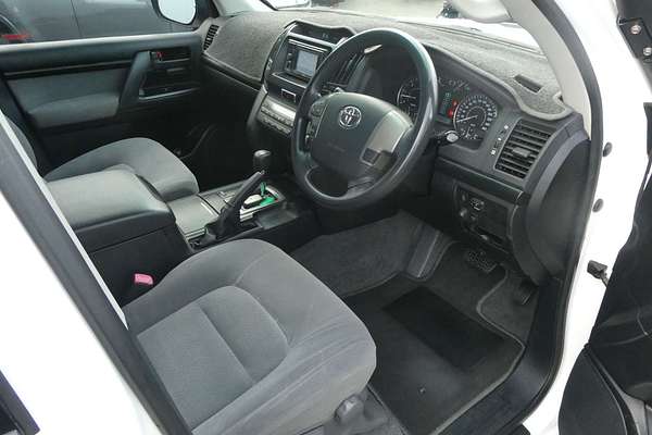 2011 Toyota Landcruiser GXL VDJ200R