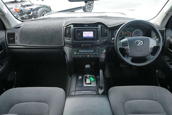 2011 Toyota Landcruiser GXL VDJ200R