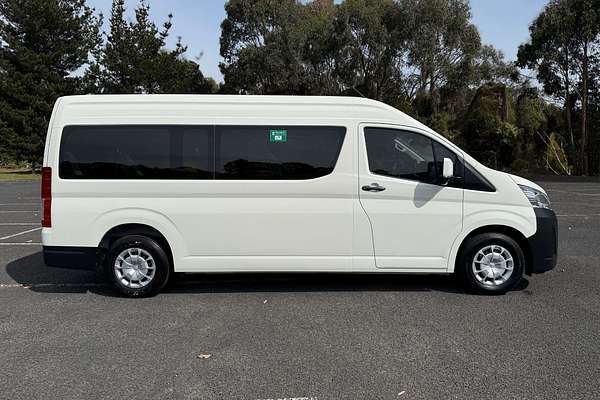 2019 Toyota Hiace Commuter GDH322R ELWB