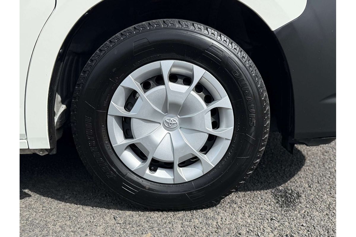 2019 Toyota Hiace Commuter GDH322R ELWB