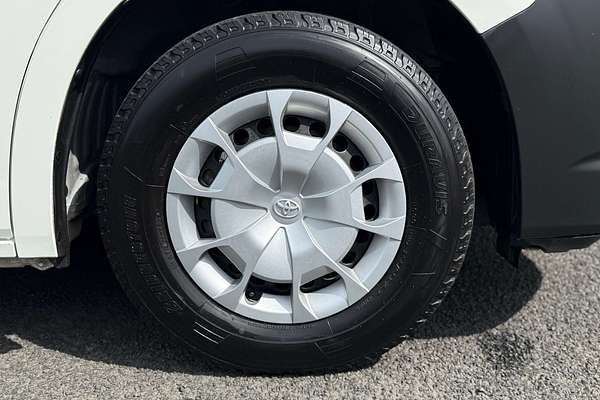 2019 Toyota Hiace Commuter GDH322R ELWB