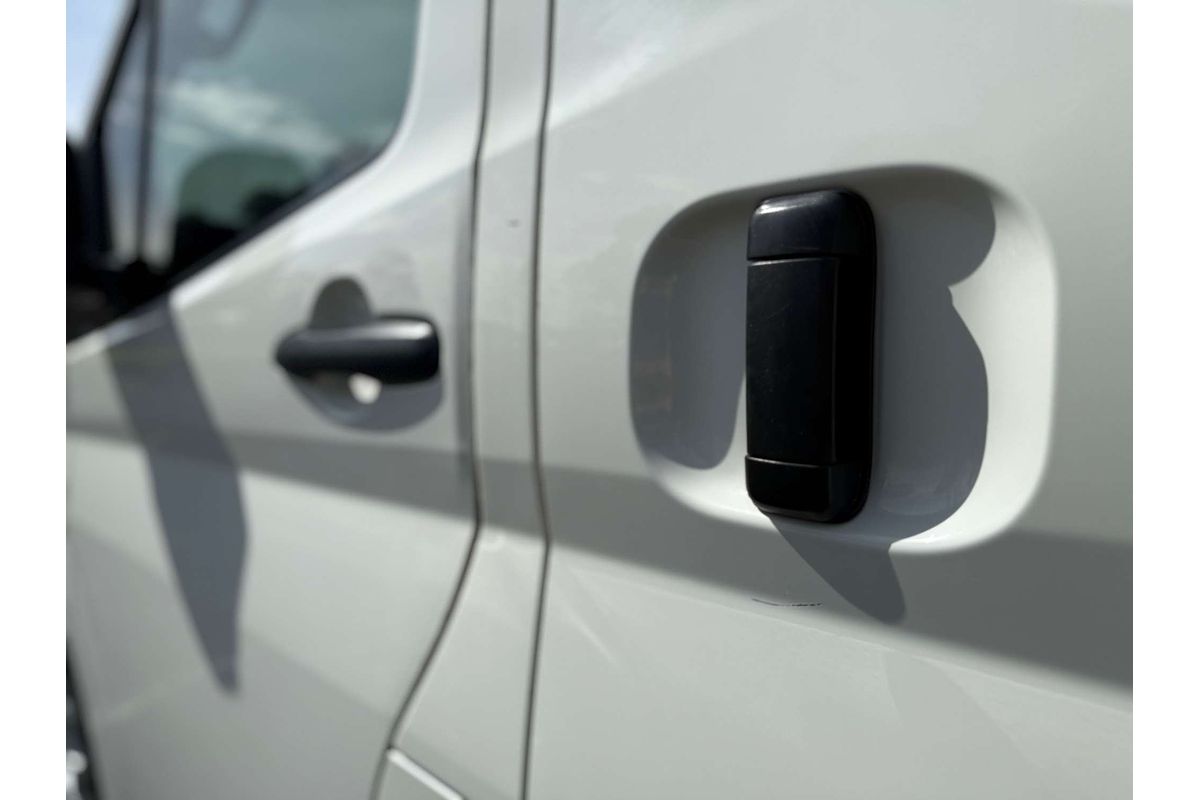 2019 Toyota Hiace Commuter GDH322R ELWB